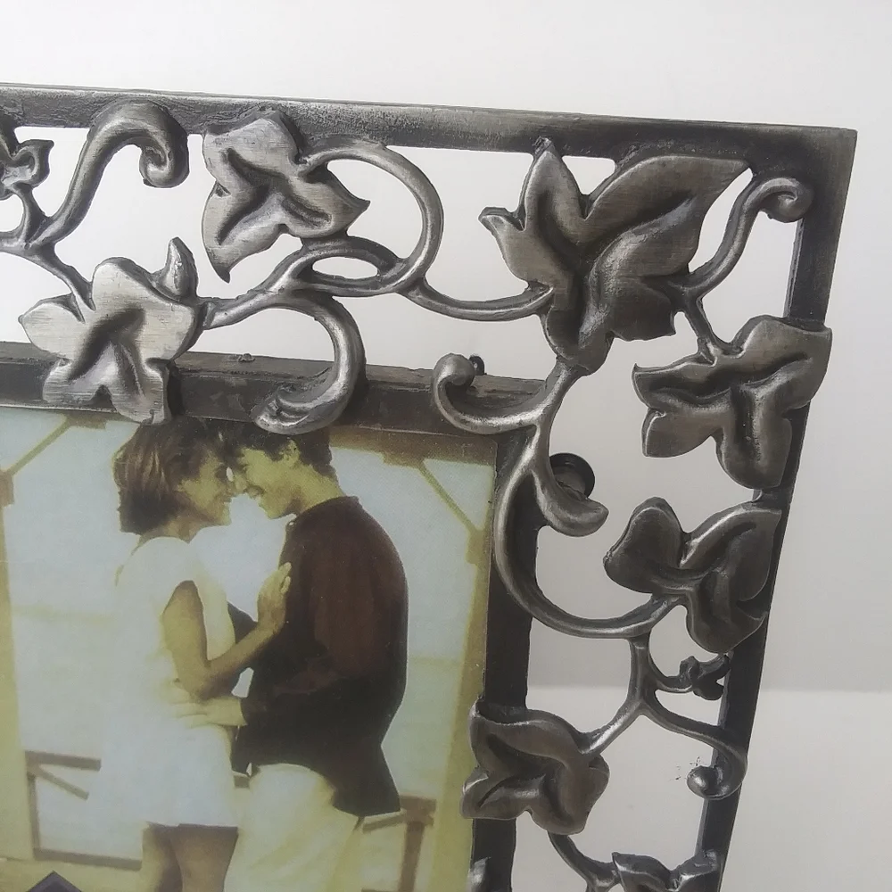 Pewter Picture Frame, Ivy Leaves, 3.5
